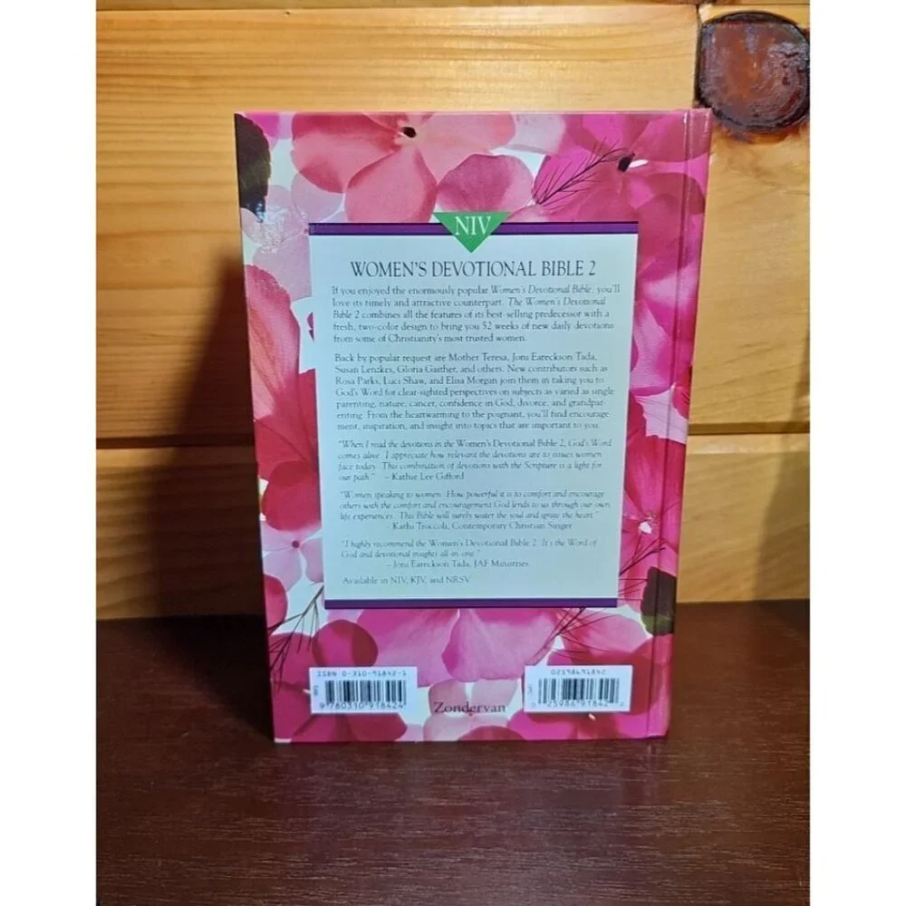 Women’s Devotional Bible 2 New International Version Zondervan 1995 Hardcover